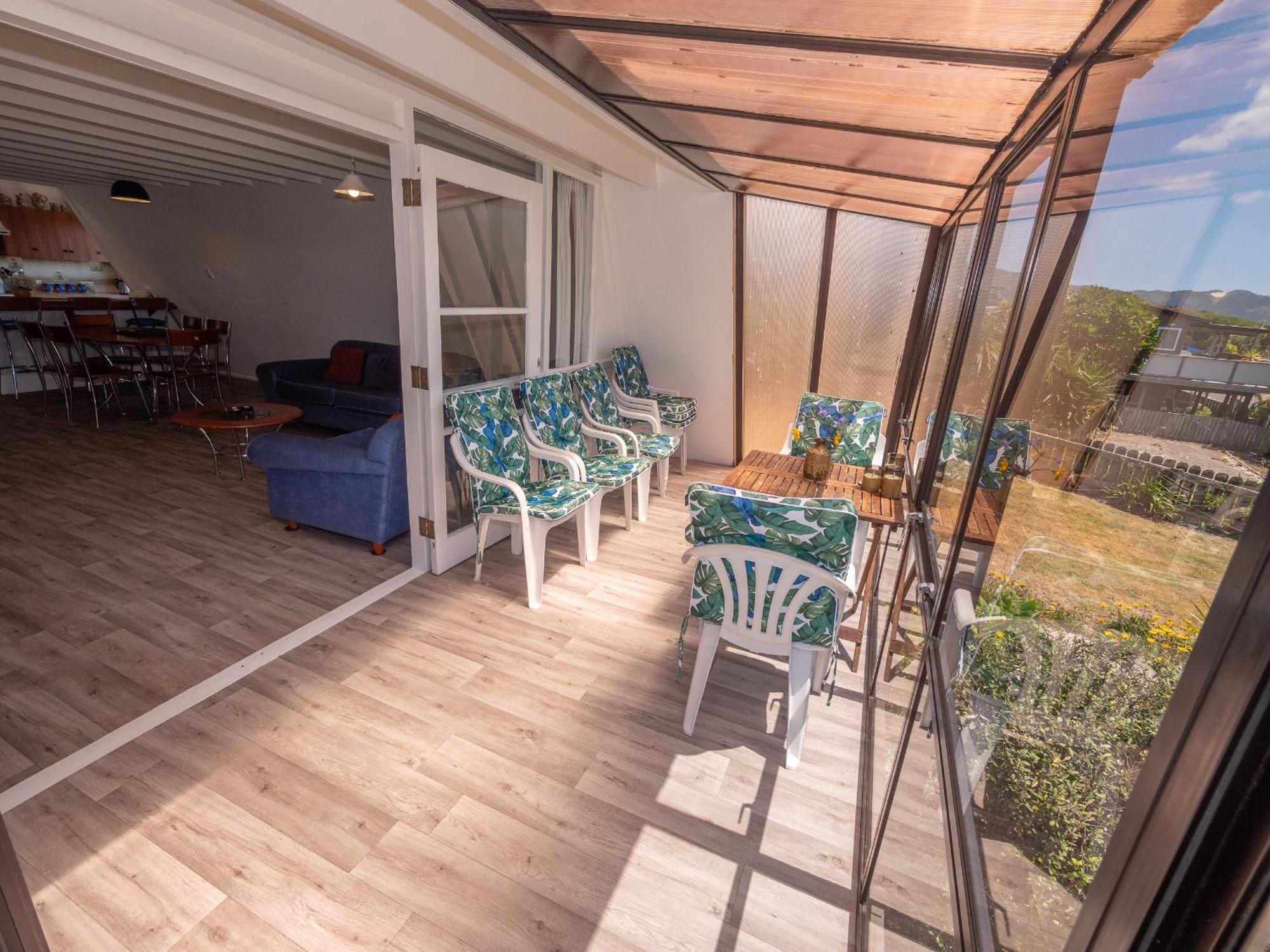 Ahiparadise - Ahipara Holiday Home Luaran gambar