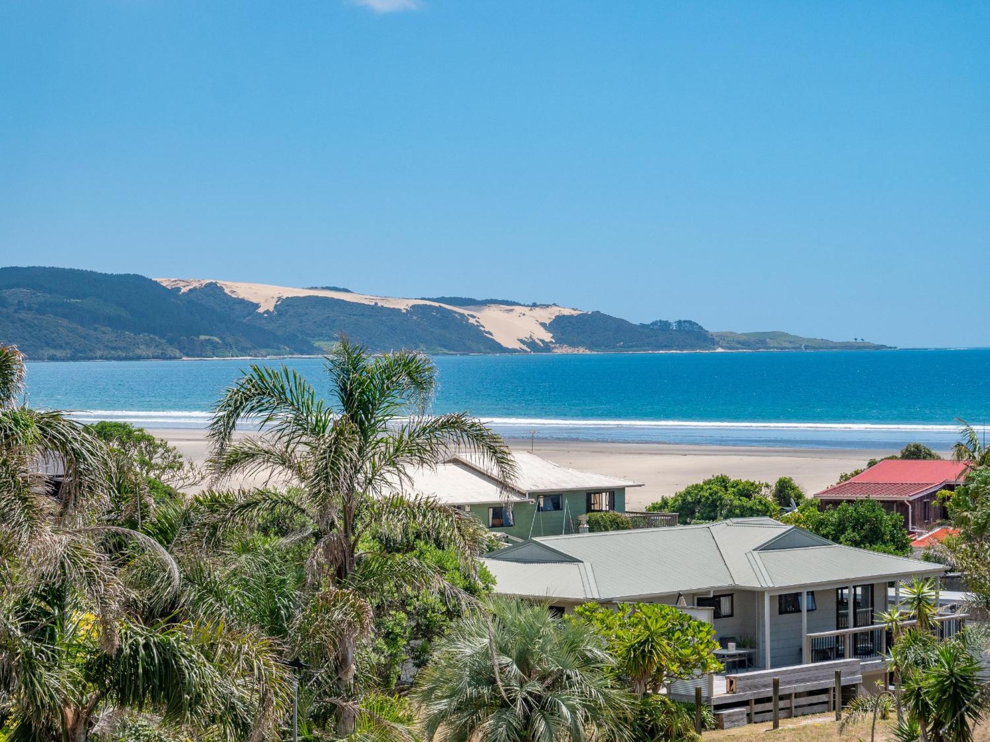 Ahiparadise - Ahipara Holiday Home Luaran gambar